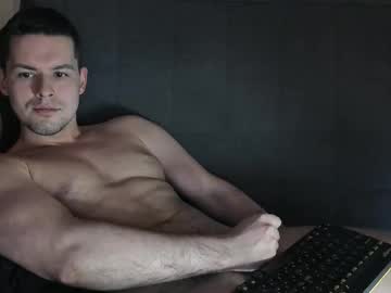 Dennis_Night Chaturbate stream image from January 13, 2026