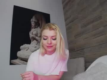 Kristineadora Chaturbate stream image from January 13, 2026