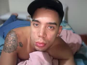Santoxxxkinney Chaturbate stream image from January 13, 2026