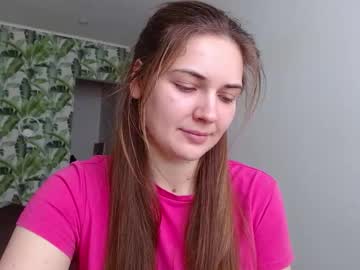 Oliviashiny Chaturbate stream image from January 13, 2026