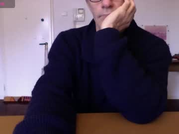 Mynakedbeach Chaturbate stream image from January 13, 2026