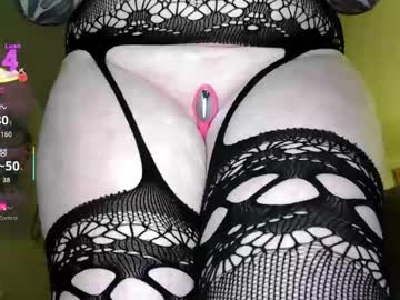 Jenitaylia Chaturbate stream image from January 13, 2026