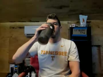 Dontfeedthetrolls Chaturbate stream image from January 13, 2026