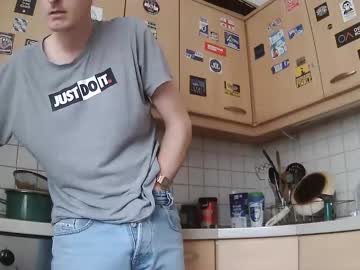 Germanbigbln Chaturbate stream image from January 13, 2026