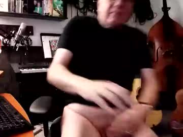 Bassman0611 Chaturbate stream image from January 13, 2026