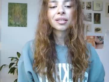 Golden_Alaska Chaturbate stream image from January 13, 2026