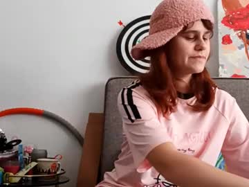 Elfriedekonetchy Chaturbate stream image from January 13, 2026