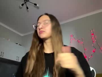 Tawnyadurley Chaturbate stream image from January 13, 2026