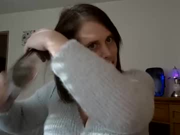 Cecileesohless Chaturbate stream image from January 13, 2026
