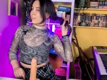 Lelianahazel Chaturbate stream image from January 13, 2026