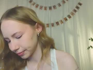 Cuute_Angell Chaturbate stream image from January 13, 2026