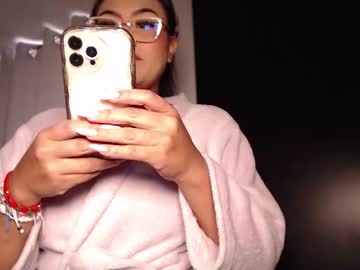 Daniela_Valencia Chaturbate stream image from January 13, 2026