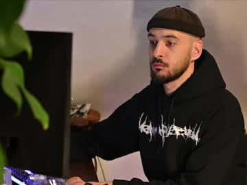 Leonardo_Grande Chaturbate stream image from January 13, 2026
