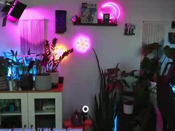 Zoeyryan Chaturbate stream image from January 13, 2026