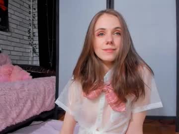 Baenova Chaturbate stream image from January 13, 2026