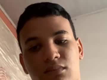 Latinohot196496 Chaturbate stream image from January 13, 2026