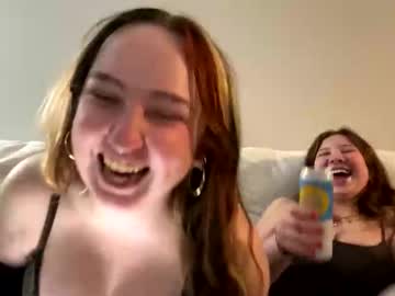 Carpetmunchers Chaturbate stream image from January 14, 2026