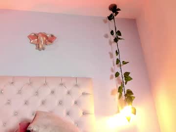 Isabella_Flowerss Chaturbate stream image from January 14, 2026