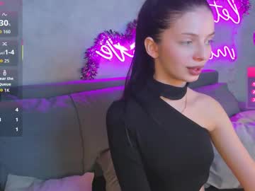 Andrea_Devis Chaturbate stream image from January 14, 2026