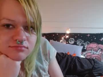 Gothdolly420 Chaturbate stream image from January 14, 2026
