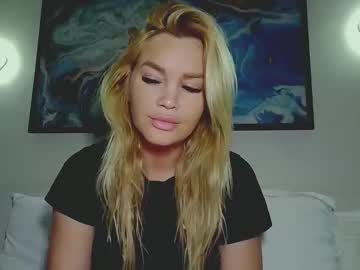 Moni_ Chaturbate stream image from January 14, 2026