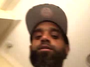 Dropthatsme Chaturbate stream image from January 14, 2026
