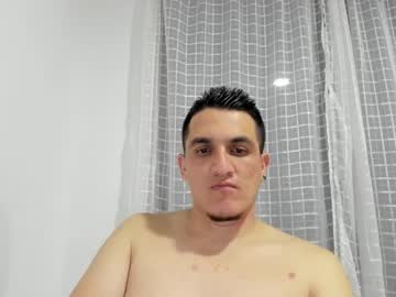 Kratosfalcon Chaturbate stream image from January 14, 2026