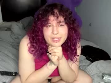 Succumuse Chaturbate stream image from January 14, 2026