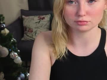 Sweet_M1la Chaturbate stream image from January 14, 2026