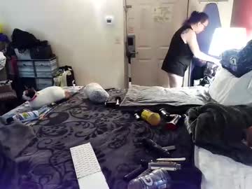 Gbones58 Chaturbate stream image from January 14, 2026