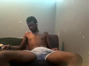 Tayuan410277 Chaturbate stream image from January 14, 2026