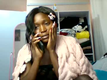 Cutezola Chaturbate stream image from January 14, 2026
