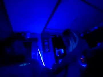 Kushruntz69 Chaturbate stream image from January 14, 2026