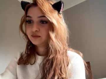 Kelleecoulon Chaturbate stream image from January 14, 2026