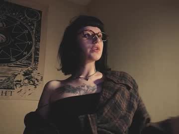 Ghoticspectre Chaturbate stream image from January 14, 2026