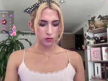 Isa__Fox_ Chaturbate stream image from January 14, 2026