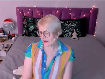 Sabrinamacmarren Chaturbate stream image from January 14, 2026