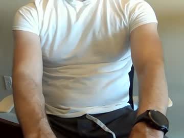 Fithubby80 Chaturbate stream image from January 14, 2026