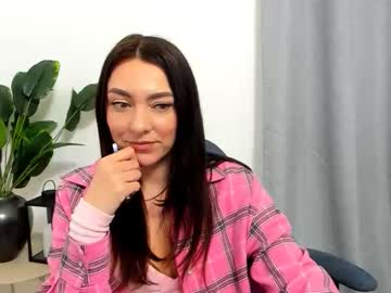 Lola_Hugg Chaturbate stream image from January 14, 2026