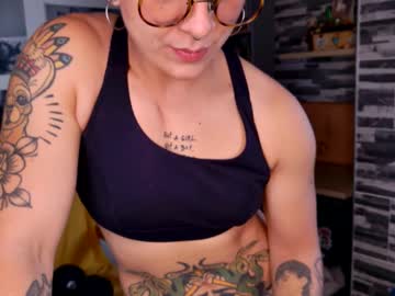 Simone_4201 Chaturbate stream image from January 14, 2026