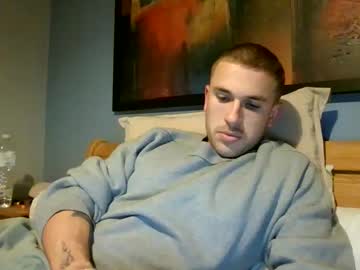 Muscleshow00 Chaturbate stream image from January 14, 2026