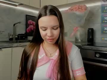 Chloe_Loo Chaturbate stream image from January 14, 2026