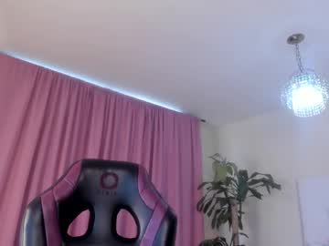 _Emma_Queen_ Chaturbate stream image from January 14, 2026