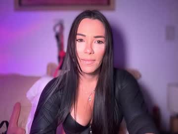 Mistresslavinia_ Chaturbate stream image from January 14, 2026