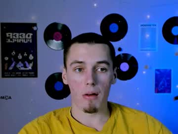 Chris_Loot Chaturbate stream image from January 14, 2026