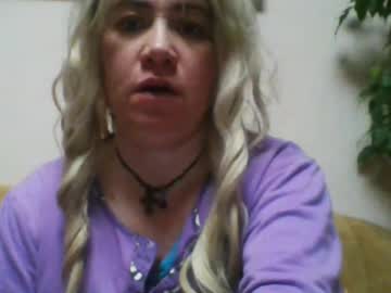 Claireshannon Chaturbate stream image from January 14, 2026