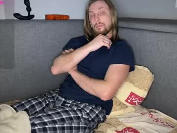 Sky_Guy25 Chaturbate stream image from January 14, 2026