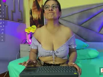 Aurora_Saenzz Chaturbate stream image from January 14, 2026