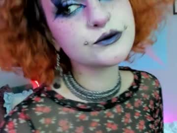 Friskyflowers Chaturbate stream image from January 14, 2026