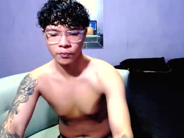Sam_Latino22 Chaturbate stream image from January 14, 2026